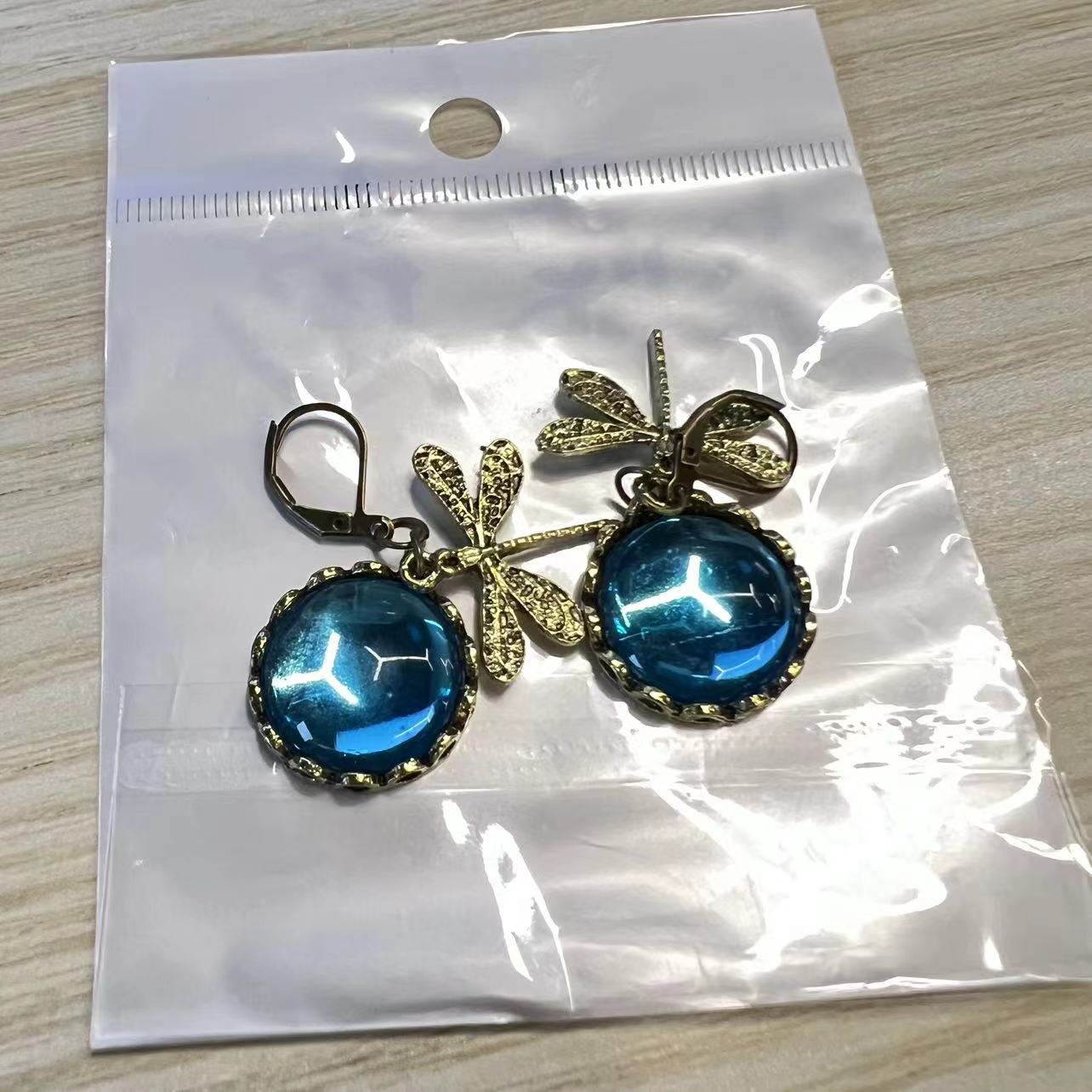 Fashion Jewelry Women's Earrings Hanging Vintage Dragonfly Pendant Earring Boho Chakra Blue Moonstone Drop Earrings For Women Wedding Charm Ethnic Jewellery BAZONA