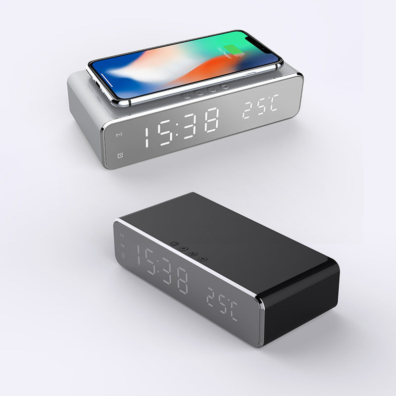3-in-1 LED Desk Clock – Mirror Display, Wireless Charging & Thermometer Function