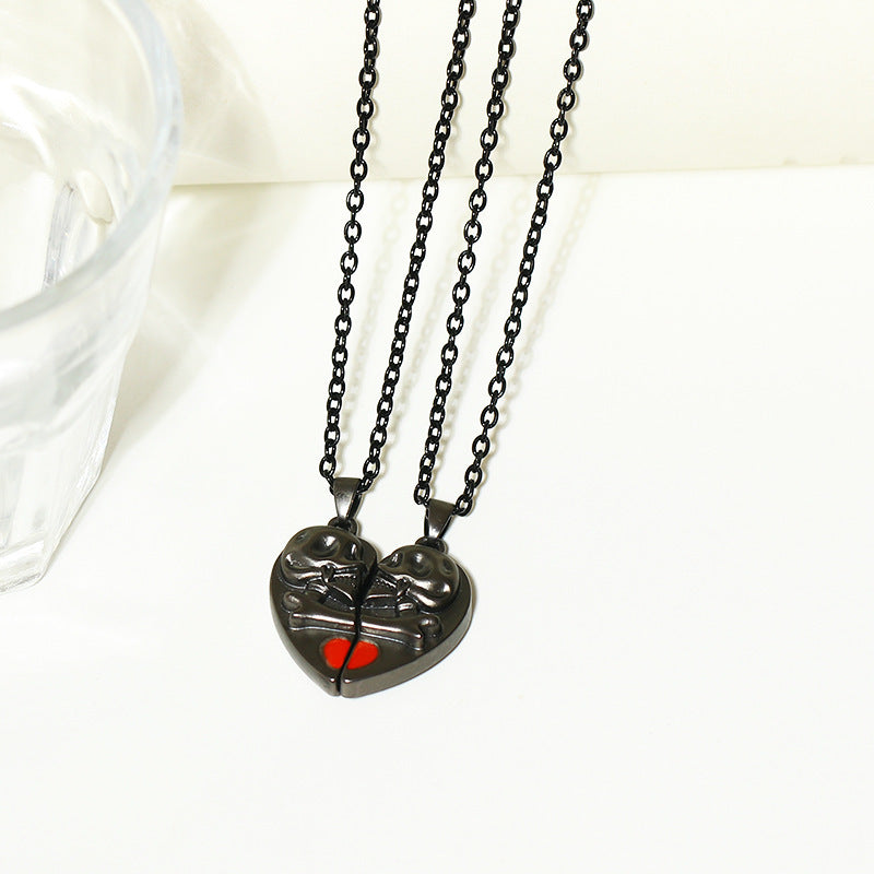Punk Retro Skull Pendant Halloween Necklace Heart-shaped Magnetic Stitching Love Skull Couple Necklace BAZONA