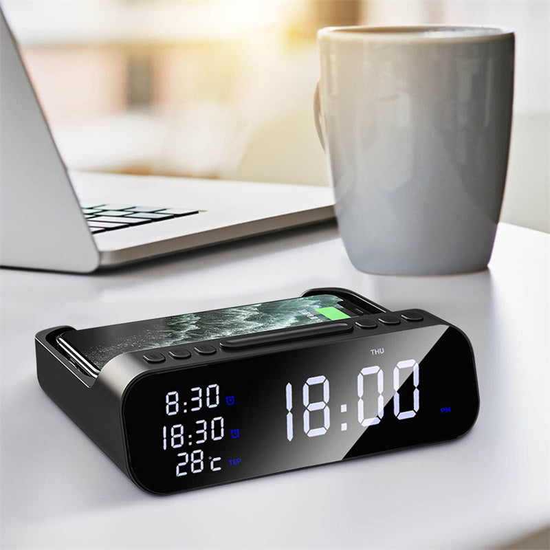15W Three-in-one Wireless Charger Temperature Tester Multi Alarm Clock Fast Charging Mobile Phone Usb Charger Charging Station BAZONA