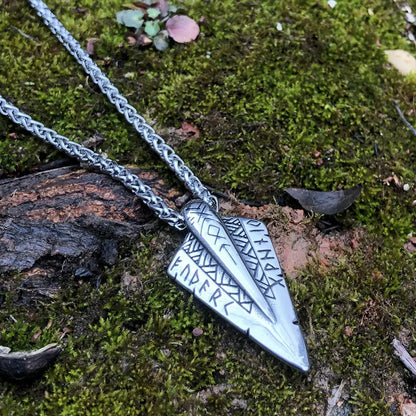 Arrow Double-sided Pendant Long Chain - bazona.com