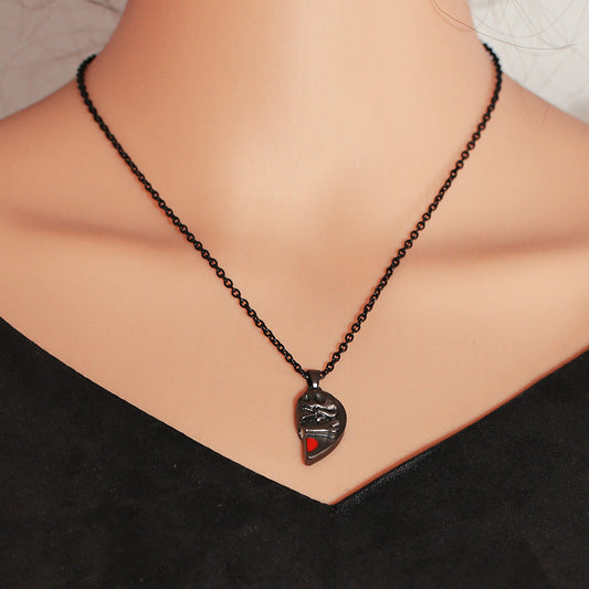Punk Retro Skull Pendant Halloween Necklace Heart-shaped Magnetic Stitching Love Skull Couple Necklace BAZONA